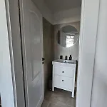 Robinzonska Kucica Holiday home