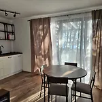 Robinzonska Kucica Holiday home *