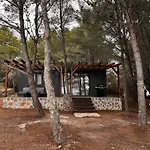Holiday home Robinzonska Kucica *